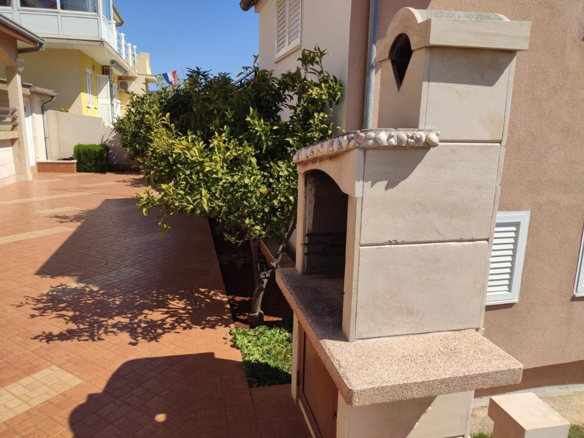 Apartments Karla روغوزنيكا المظهر الخارجي الصورة