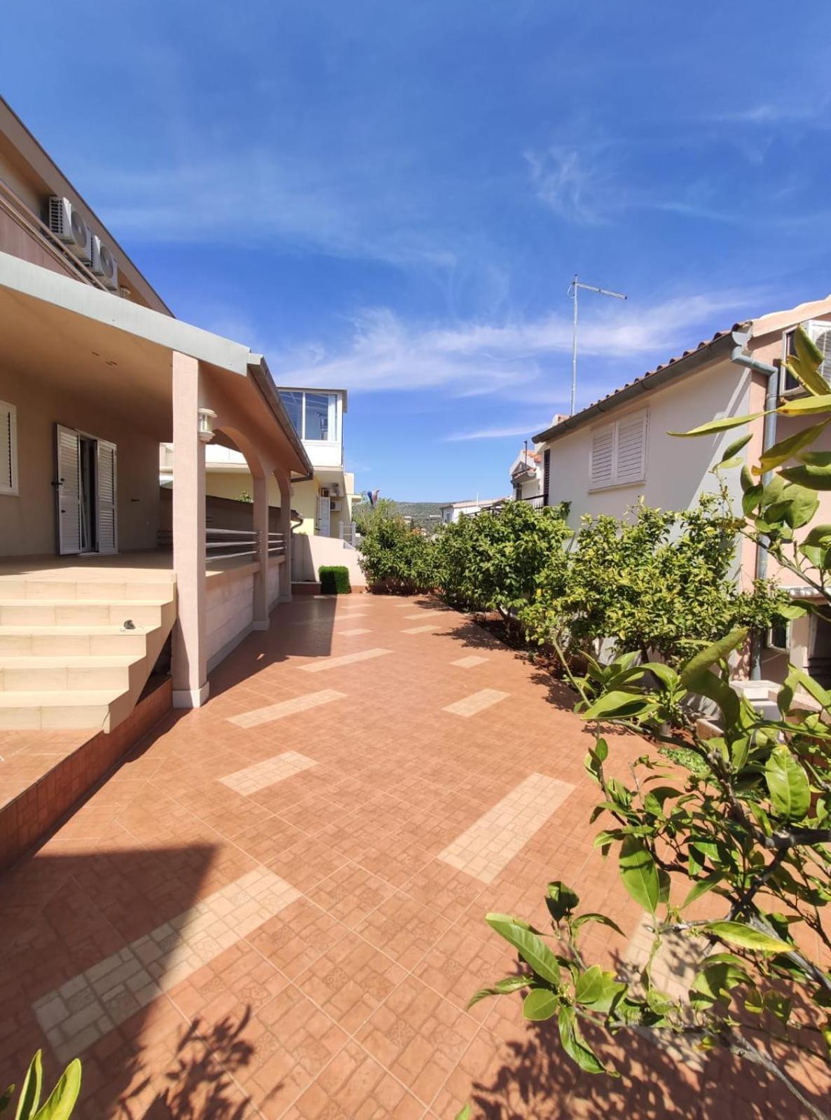 Apartments Karla روغوزنيكا المظهر الخارجي الصورة